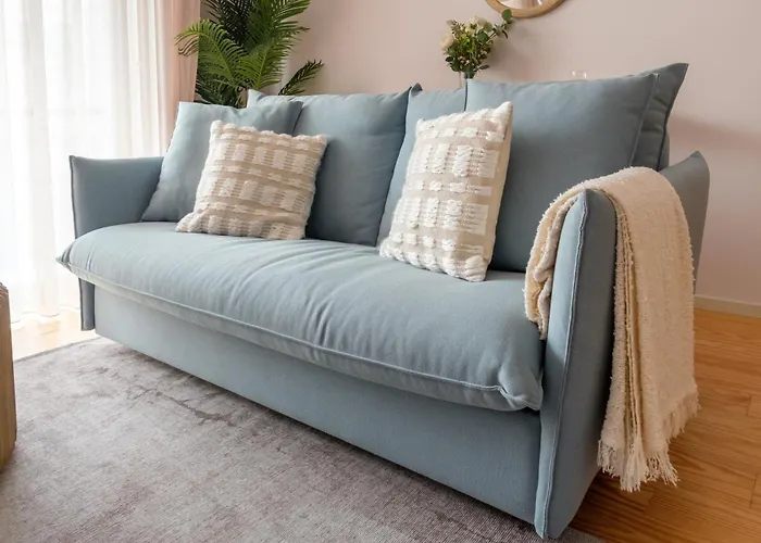 Modern Camoes Flat, In The Heart Of Oporto