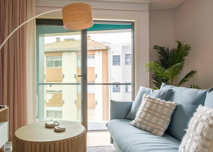 Apartment Modern Camoes Flat, In The Heart Of Porto