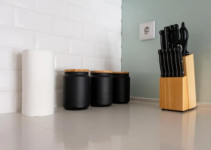 Апартаменты Modern Camoes Flat, In The Heart Of *