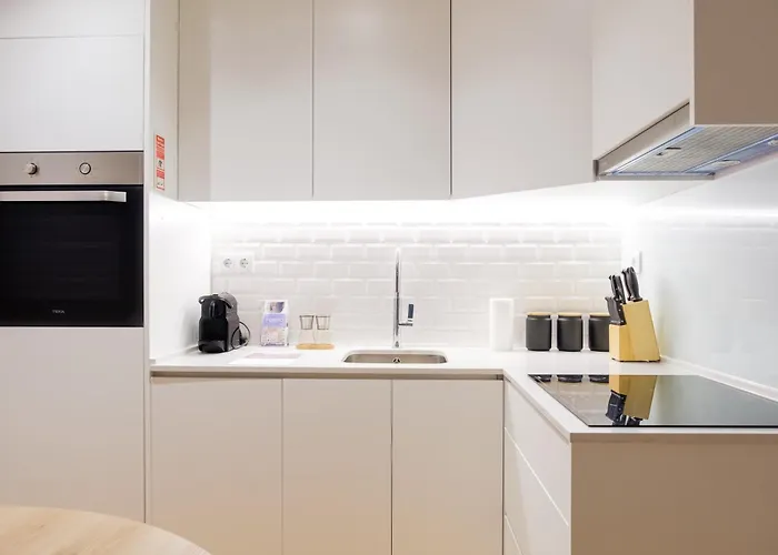 Modern Camoes Flat, In The Heart Of * Порту