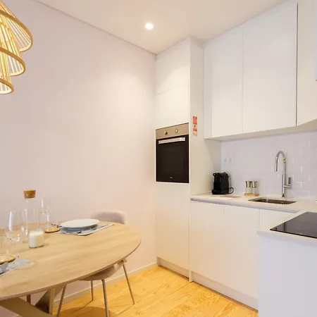 Modern Camoes Flat, In The Heart Of